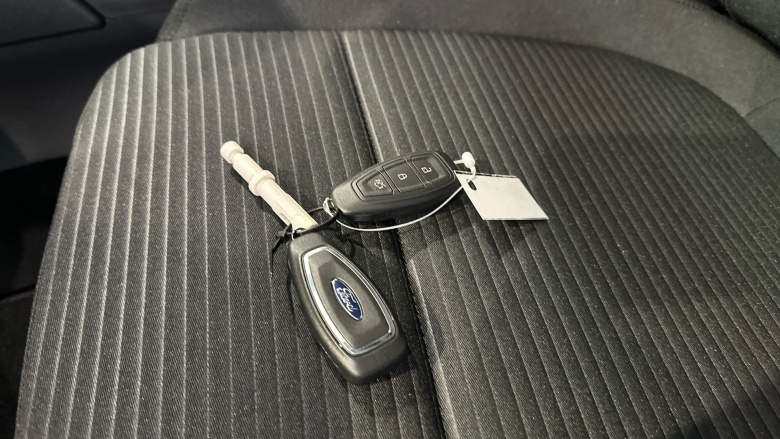 Ford Focus 1.0 EcoBoost Hybrid mHEV 155 ST-Line 5dr Auto Petrol Hatchback